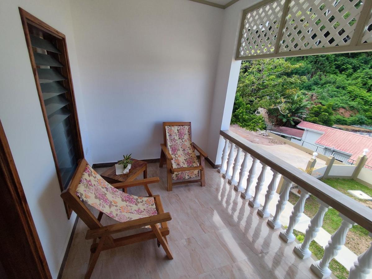 La Residence D'Almee Guesthouse Baie Sainte Anne Εξωτερικό φωτογραφία