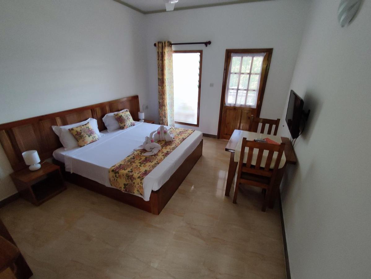La Residence D'Almee Guesthouse Baie Sainte Anne Εξωτερικό φωτογραφία