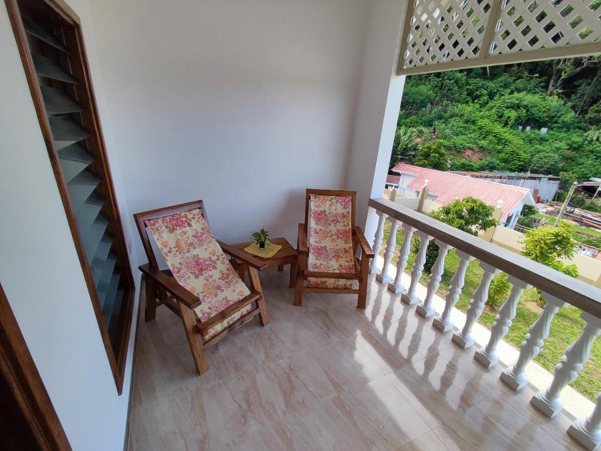 La Residence D'Almee Guesthouse Baie Sainte Anne Εξωτερικό φωτογραφία