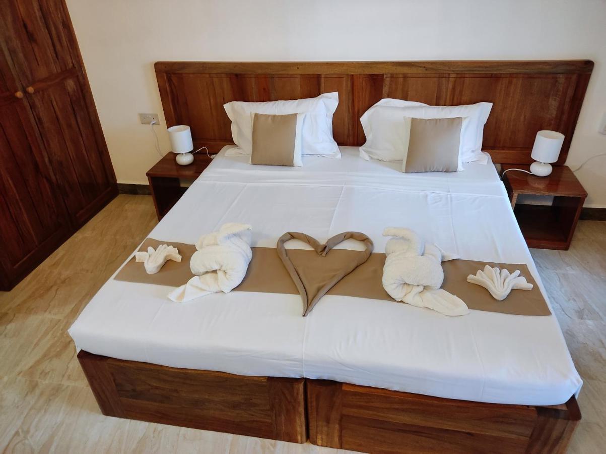 La Residence D'Almee Guesthouse Baie Sainte Anne Εξωτερικό φωτογραφία